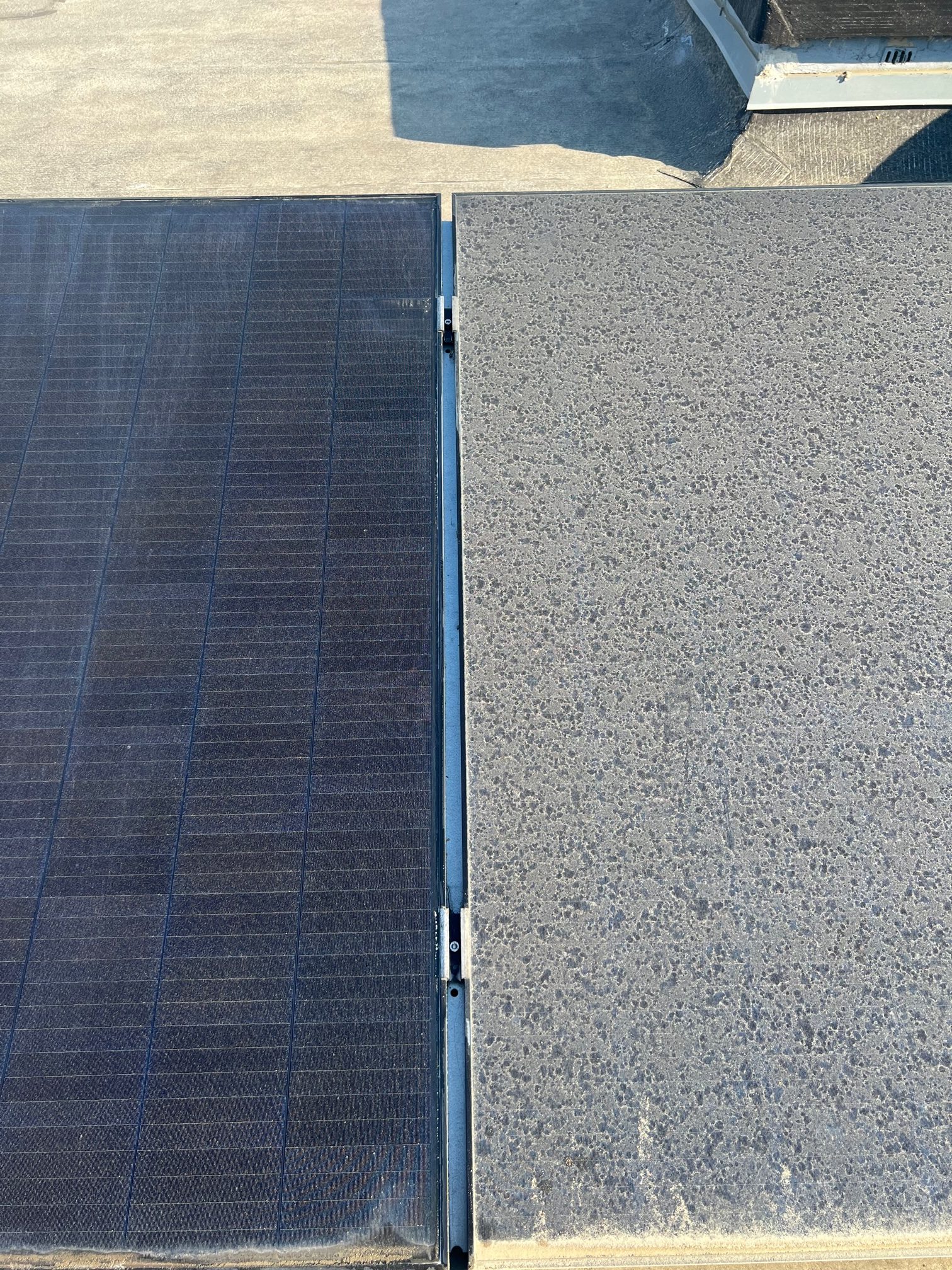 Azur Clean nettoie vos panneaux solaires
